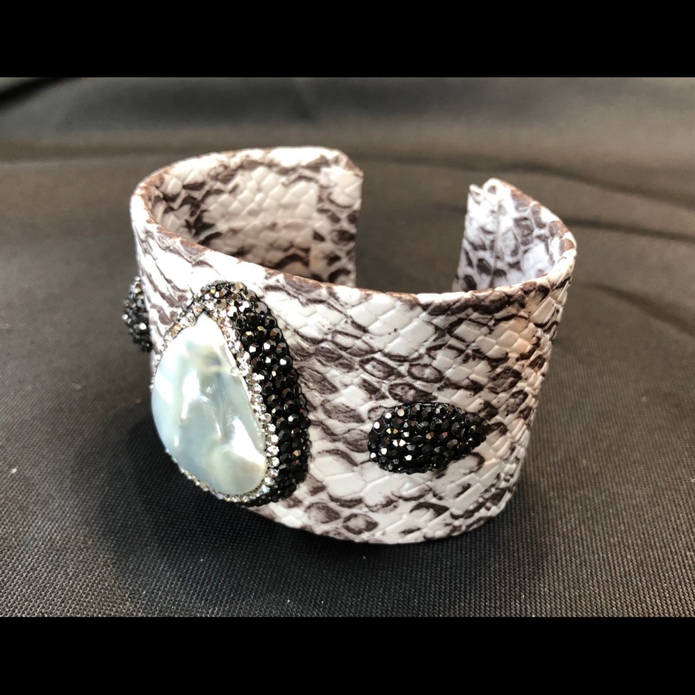 Faux python cuff. - Picture 3 of 3